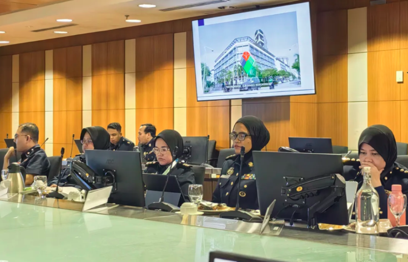 依斯倍走進馬來西亞環境部 (3)